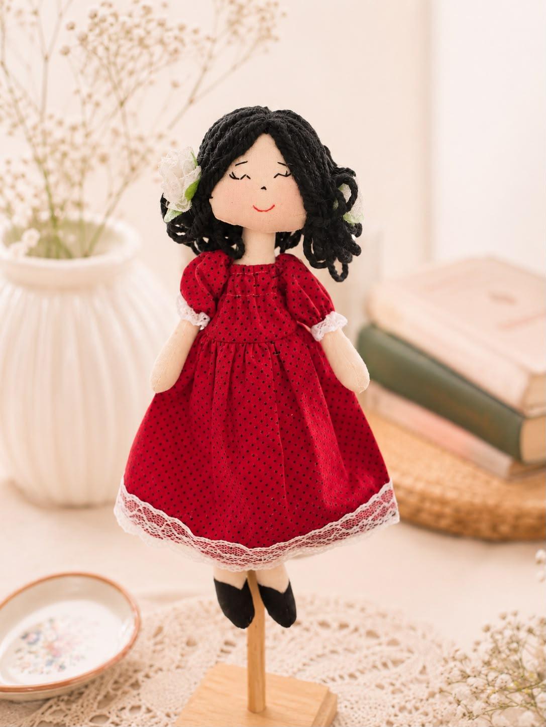 Boneca artesanal Milly — foto 7