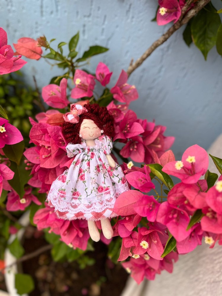 Boneca artesanal Chaveirinhos — foto 3