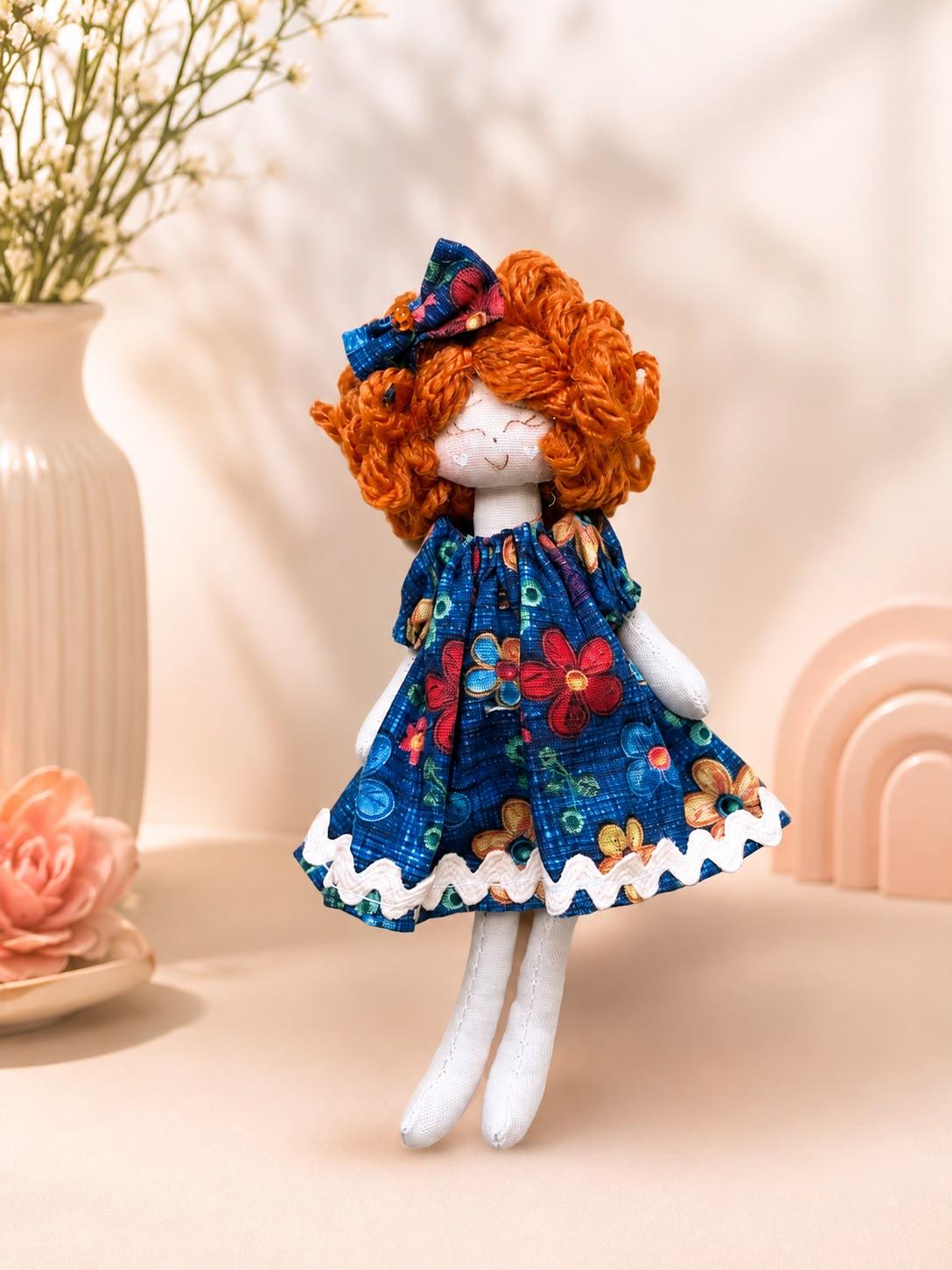 Boneca artesanal Chaveirinhos — foto 7
