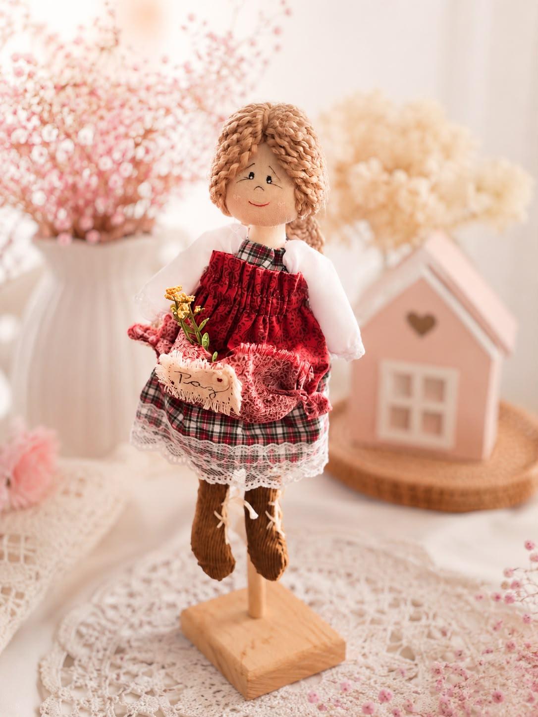 Boneca artesanal Milly — foto 6
